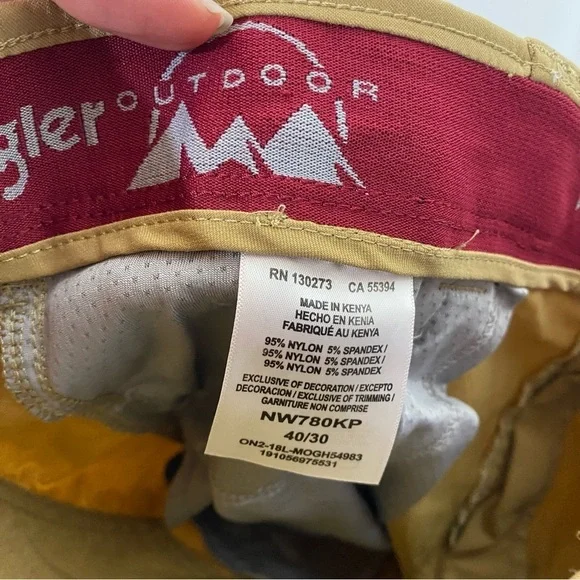 Wrangler outdoor khaki cargo pants hiking 40x30 - Picture 3 of 4